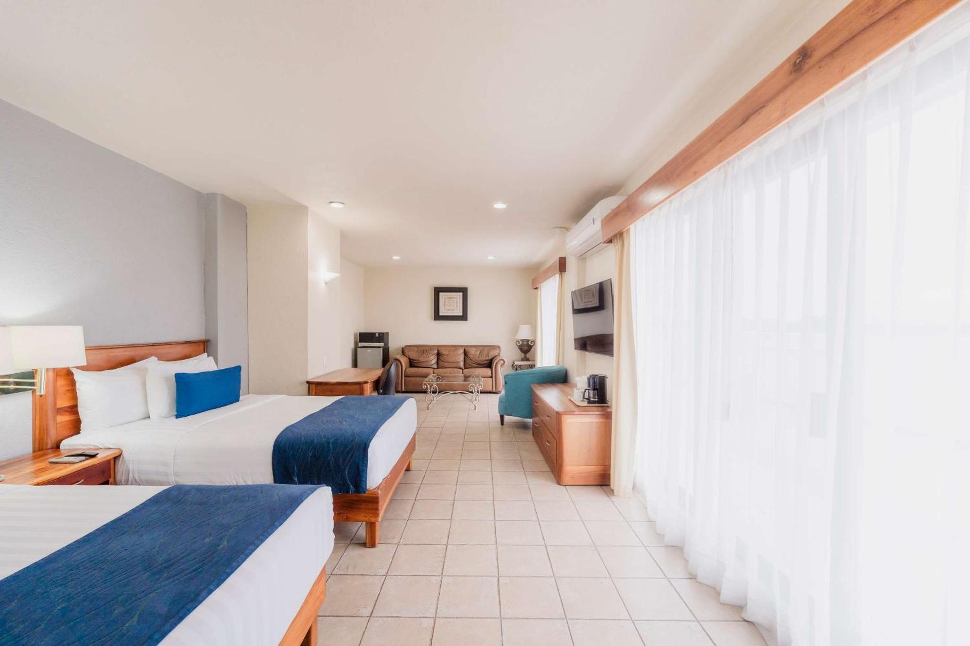 Comfort Inn Tampico Dış mekan fotoğraf