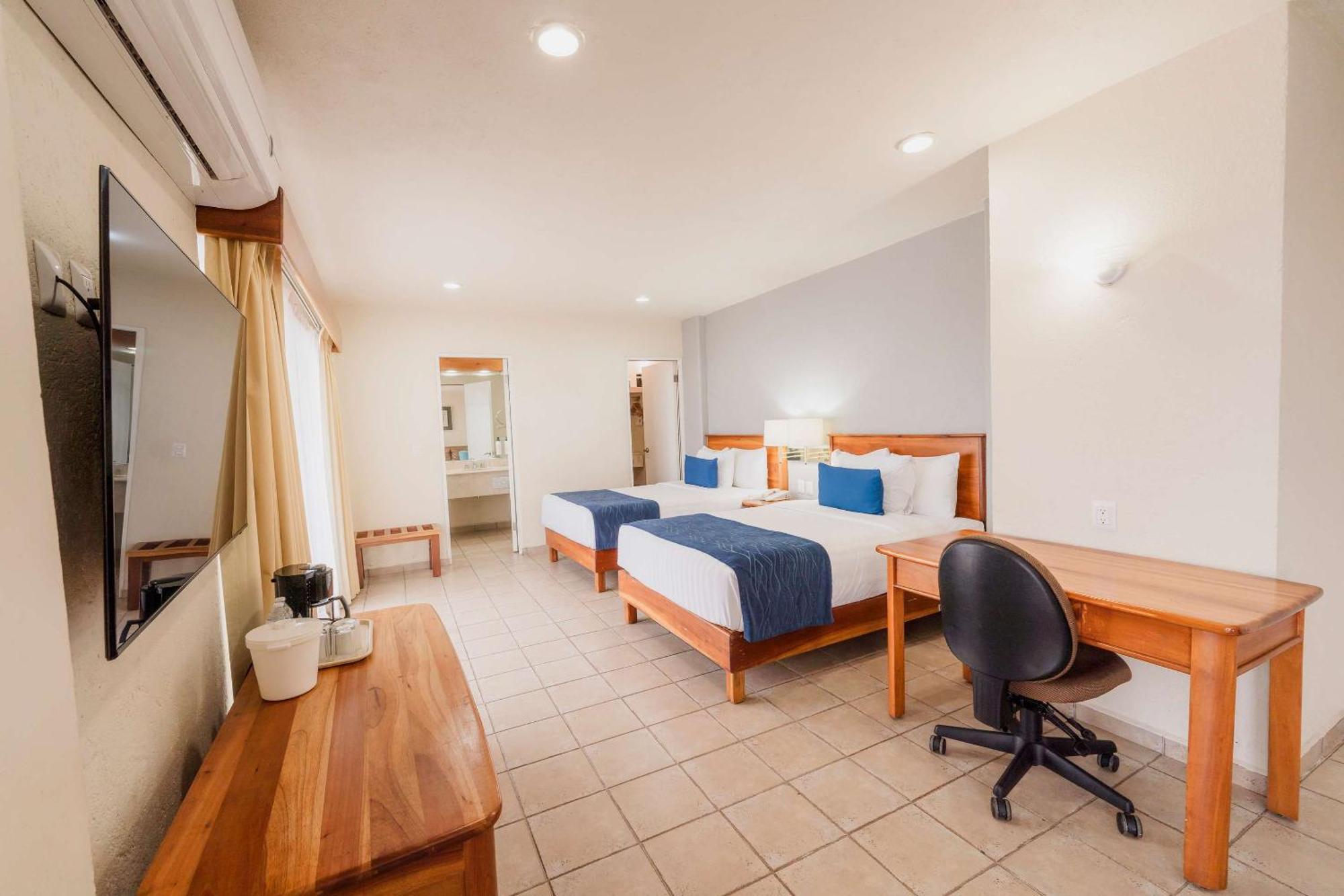 Comfort Inn Tampico Dış mekan fotoğraf